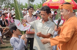 Lục lạc Vàng trao “chìa khóa vàng” mở cánh cửa thoát đói nghèo